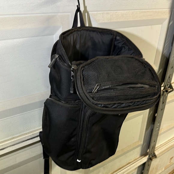 TaylorMade Black Backpack - Picture 2 of 5